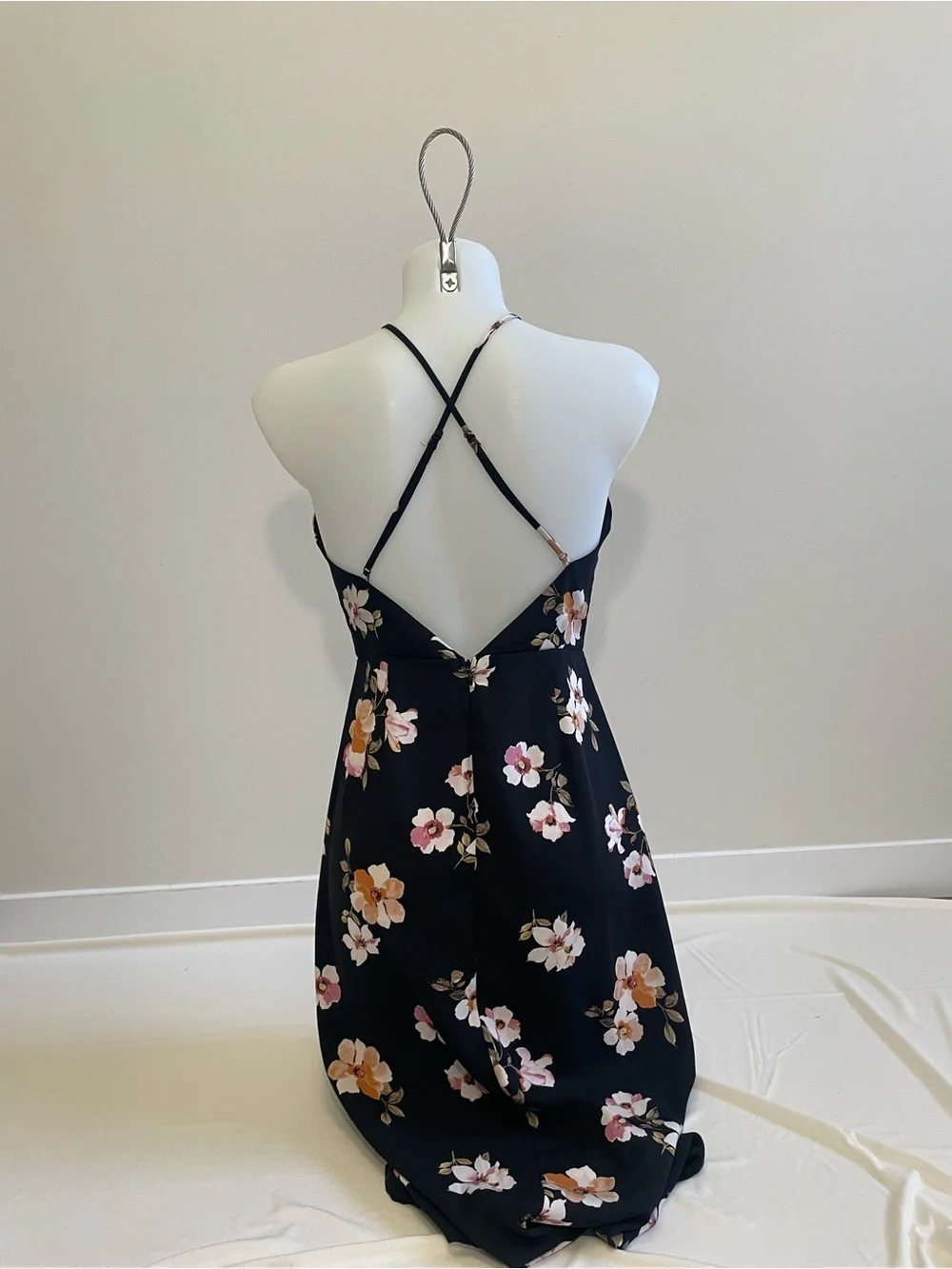 Dynamite Black Halter Floral Maxi Dress - Picture 2 of 4